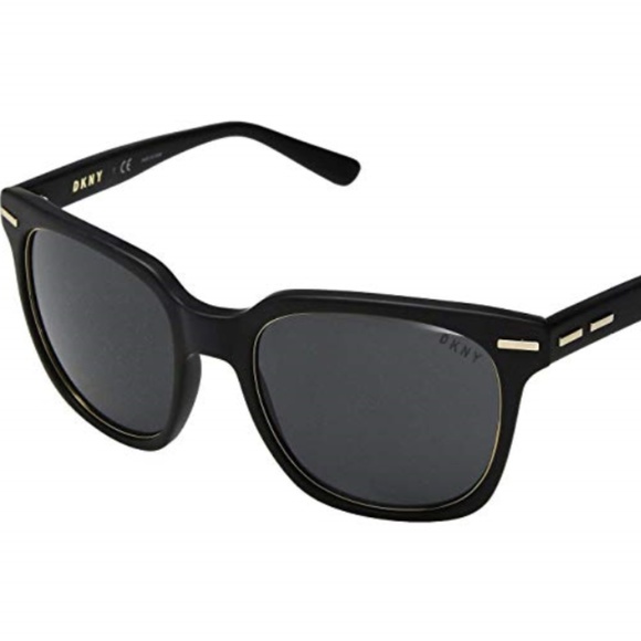 Dkny Accessories - DKNY Sunnies in Matte Black